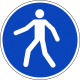 Schilder "Fußgängerweg benutzen"
