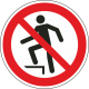 Schilder "Aufsteigen verboten"