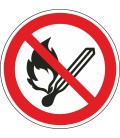 Schilder 'Keine offene Flamme, offene Zündquelle und Rauchen verboten'